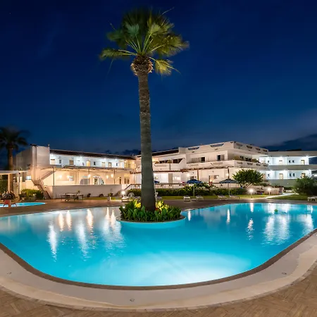 Sabina Hotel 3*